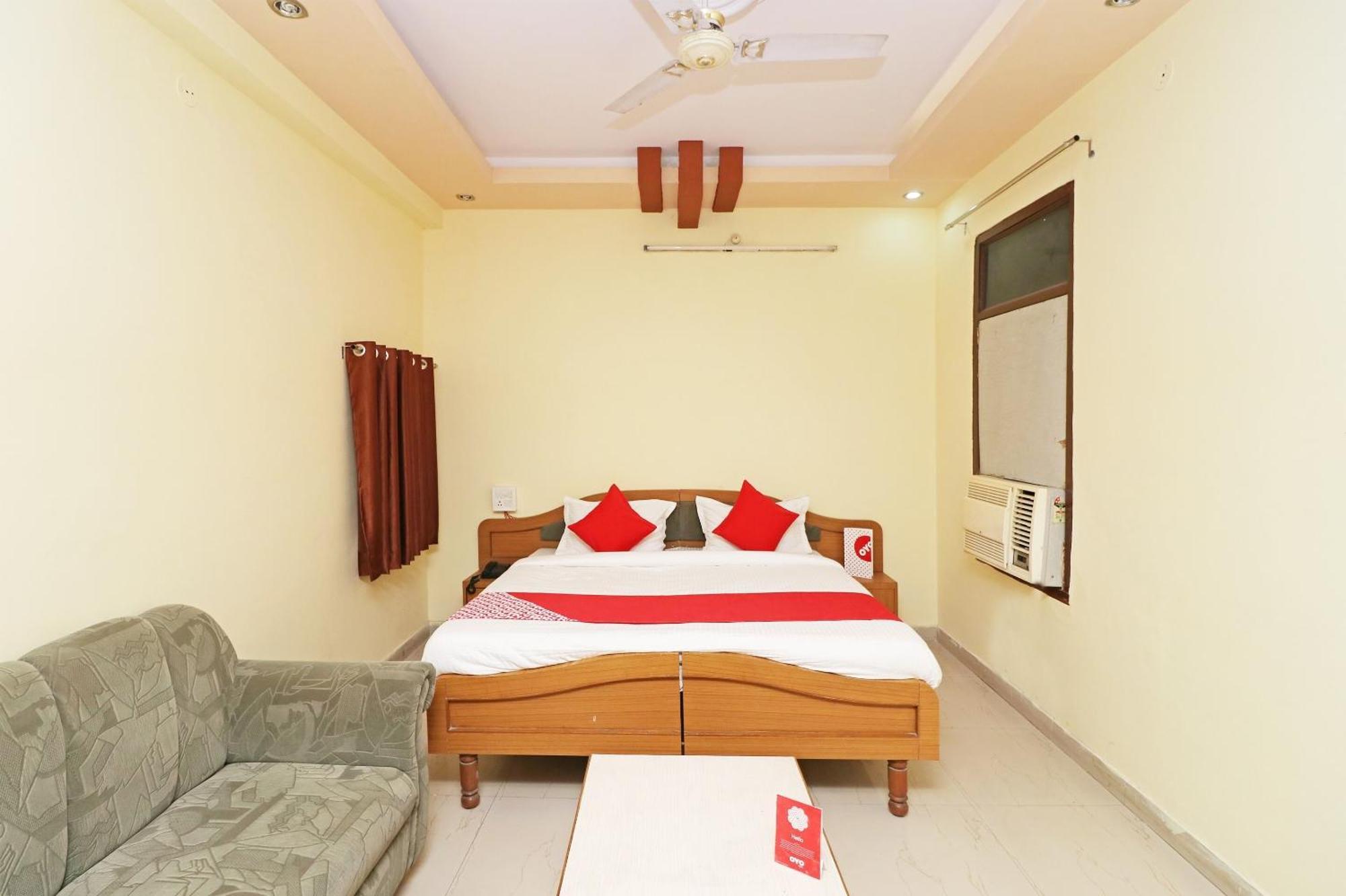 Oyo Flagship 12775 Bharat Plaza Hotel Kota  Exterior foto